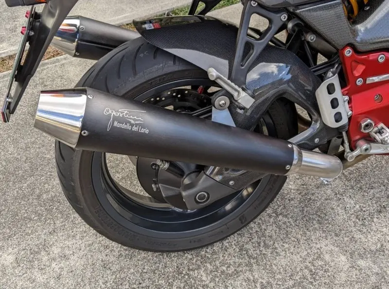 Agostini AMV11S24N schwarz eloxiert für Moto Guzzi V11